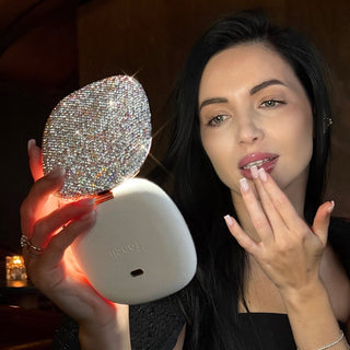 Mila 2 Luxe LED Compact Mirror - Alternate